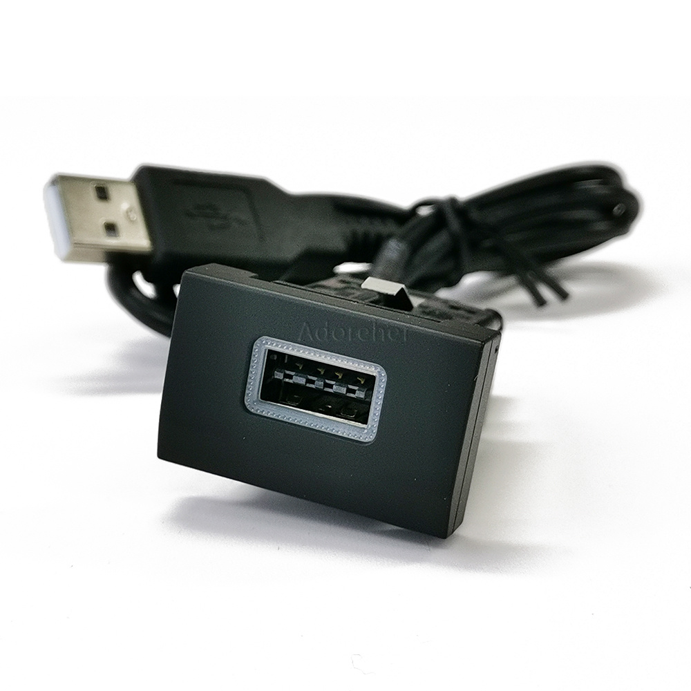 1PC 車用USB入力アダプターソケット オーディオラジオ  - Audio Interface Usb のレビューと価格